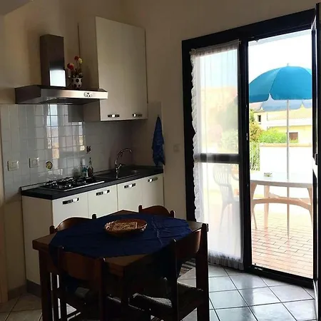 Vakantiehuis Spacious In With Shared Pool *